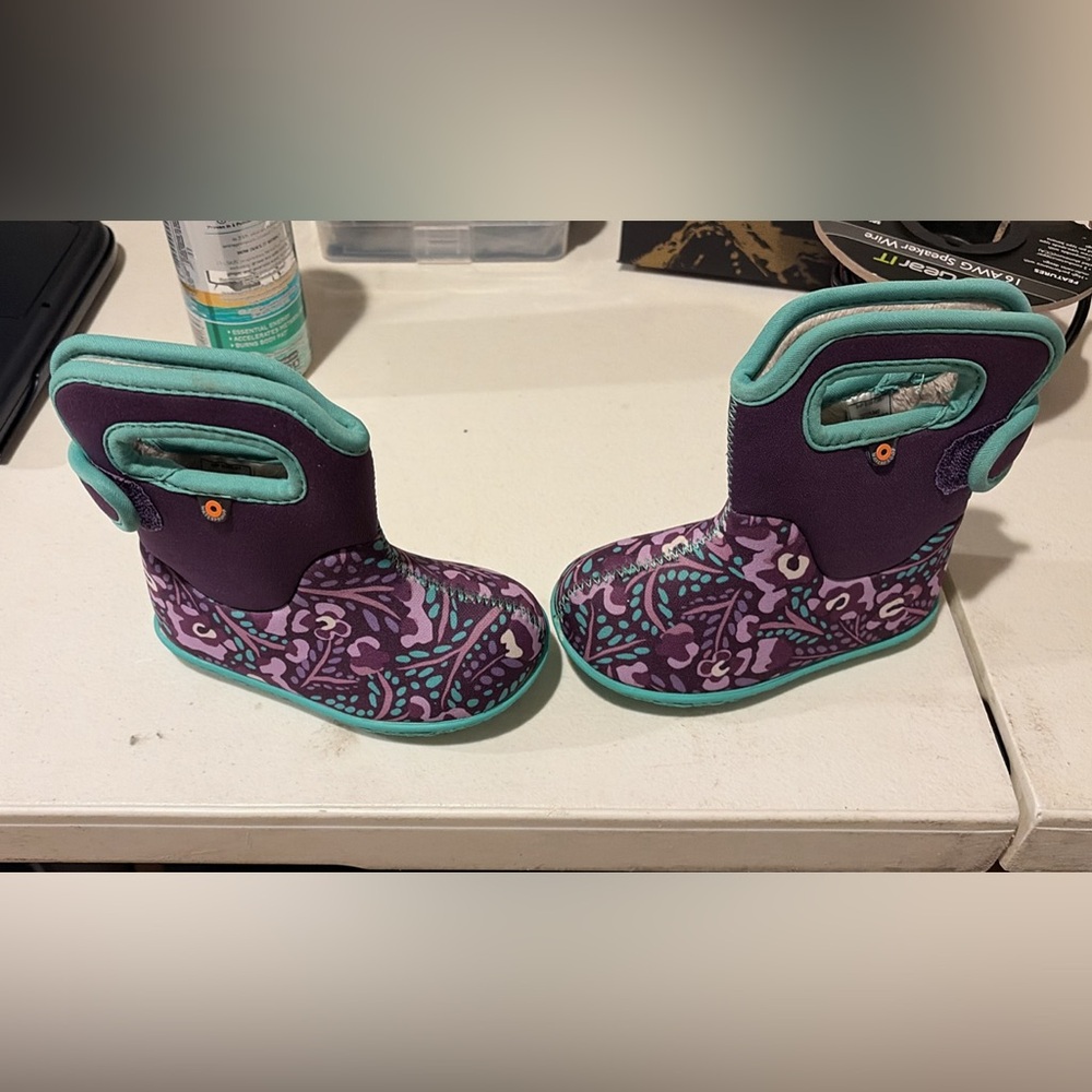 Bogs Kids Boots in Purple and Teal